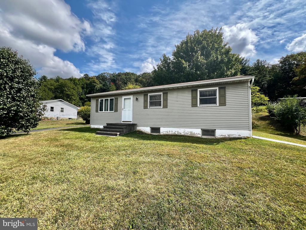 Gablehammer Rd, Westminster, MD 21157
