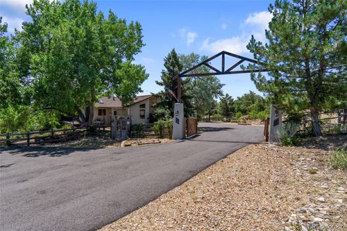 8997 N Corral Ln, Castle Rock, CO, 80108-9127 | Card Image