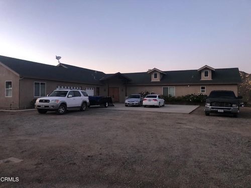 42292 Tenaja Truck Trl, Fallbrook, CA, 92028-8695 | Card Image