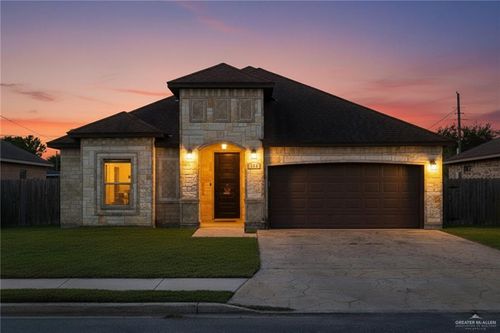 220 Los Laureles Dr, San Juan, TX, 78589-0135 | Card Image