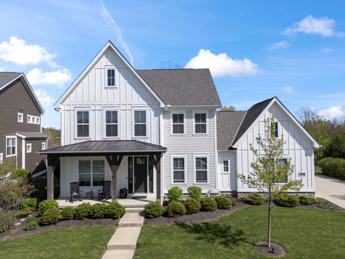 10640 Honeysuckle Way, Plain City, OH, 43064-2530 | Card Image