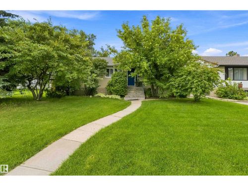 11840 St Albert Trail Nw, Edmonton, AB, T5L4G4 | Card Image