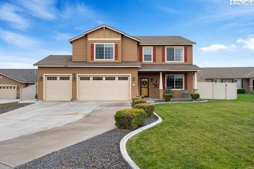 5404 Chapel Hill Blvd, Pasco, WA, 99301-4080 | Card Image