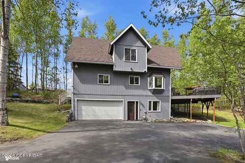 21818 Cloverleaf Rd, Chugiak, AK, 99567-5558 | Card Image
