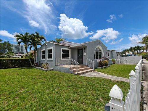 470 Sw 25th Rd, Miami, FL, 33129-2204 | Card Image