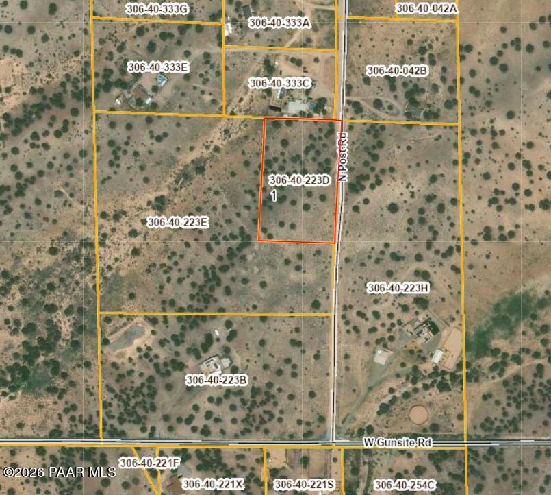 Land in Paulden