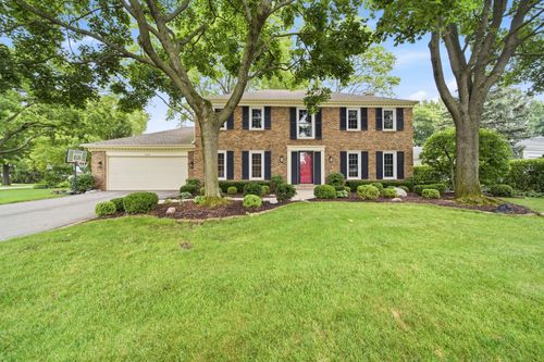 325 Versailles Dr, Northbrook, IL, 60062-2236 | Card Image