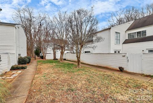 7132 Stonington Ln, Charlotte, NC, 28227-8161 | Card Image