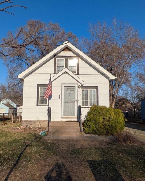 4522 Morgan Ave N, Minneapolis, MN, 55412-1247 | Card Image