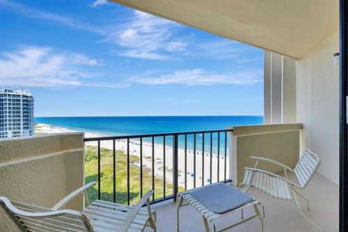a-17c-2800 N Ocean Drive, Singer Island, FL, 33404 | Card Image