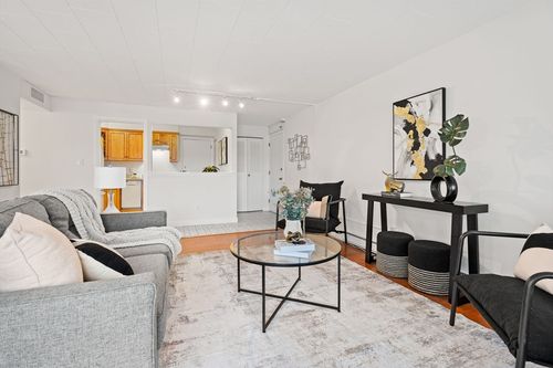 apt-4d-53 Melrose St, Melrose, MA, 02176-2234 | Card Image