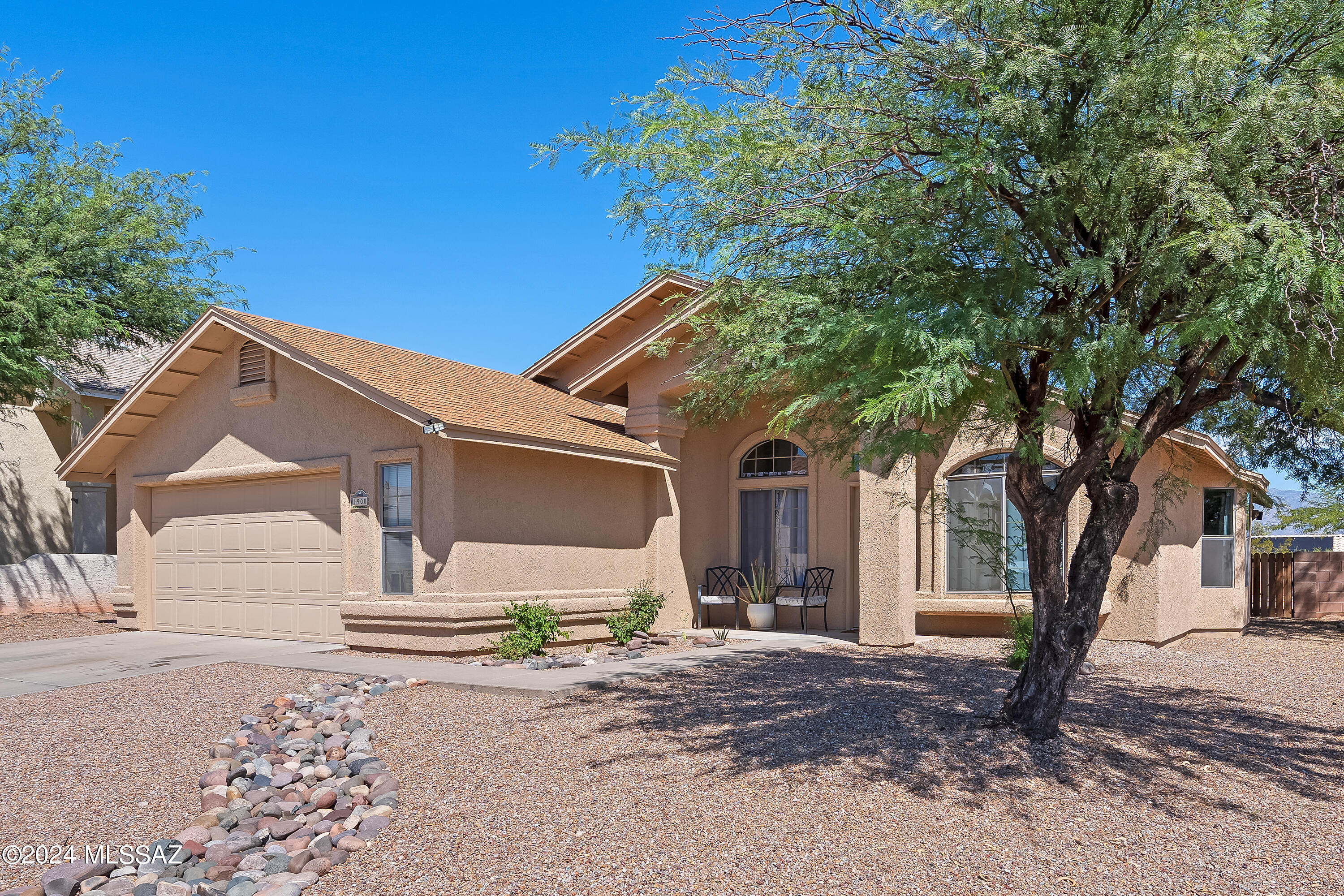 Takahe Way, Tucson, AZ 85745