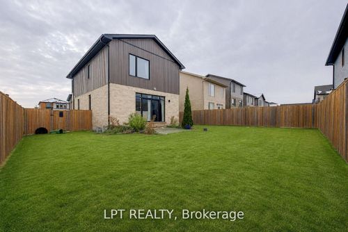 795 Freeport St, London, ON, N6G0R5 | Card Image
