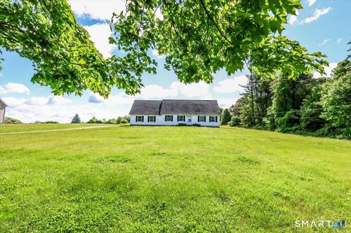 256 Ridge Rd, New Milford, CT, 06776-2644 | Card Image