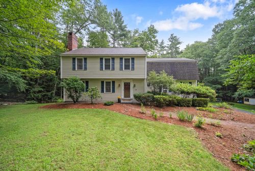 13 Holly Hill Dr, Amherst, NH, 03031-1617 | Card Image