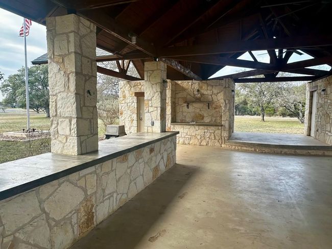 712 Coventry Rd, Home with 0 bedrooms, 0 bathrooms and null parking in Spicewood TX | Image 6