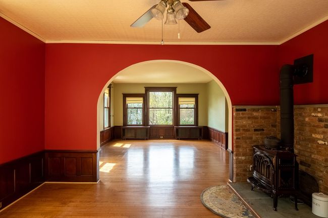 611 High St, House other with 5 bedrooms, 4 bathrooms and null parking in Port Jefferson NY | Image 6