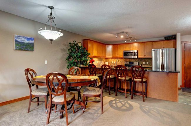 201 - 170 Crossbow Place, Home with 2 bedrooms, 2 bathrooms and 1 parking in Canmore AB | Image 9
