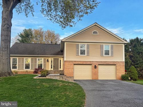 6 Chancelet Ct, ROCKVILLE, MD, 20852-4234 | Card Image