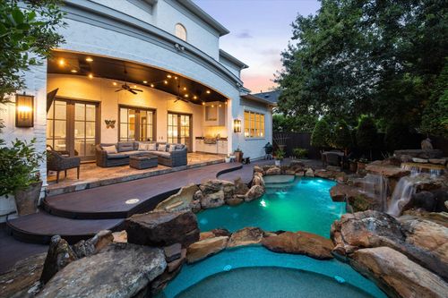 5303 Grand Lake St, Bellaire, TX, 77401-4927 | Card Image