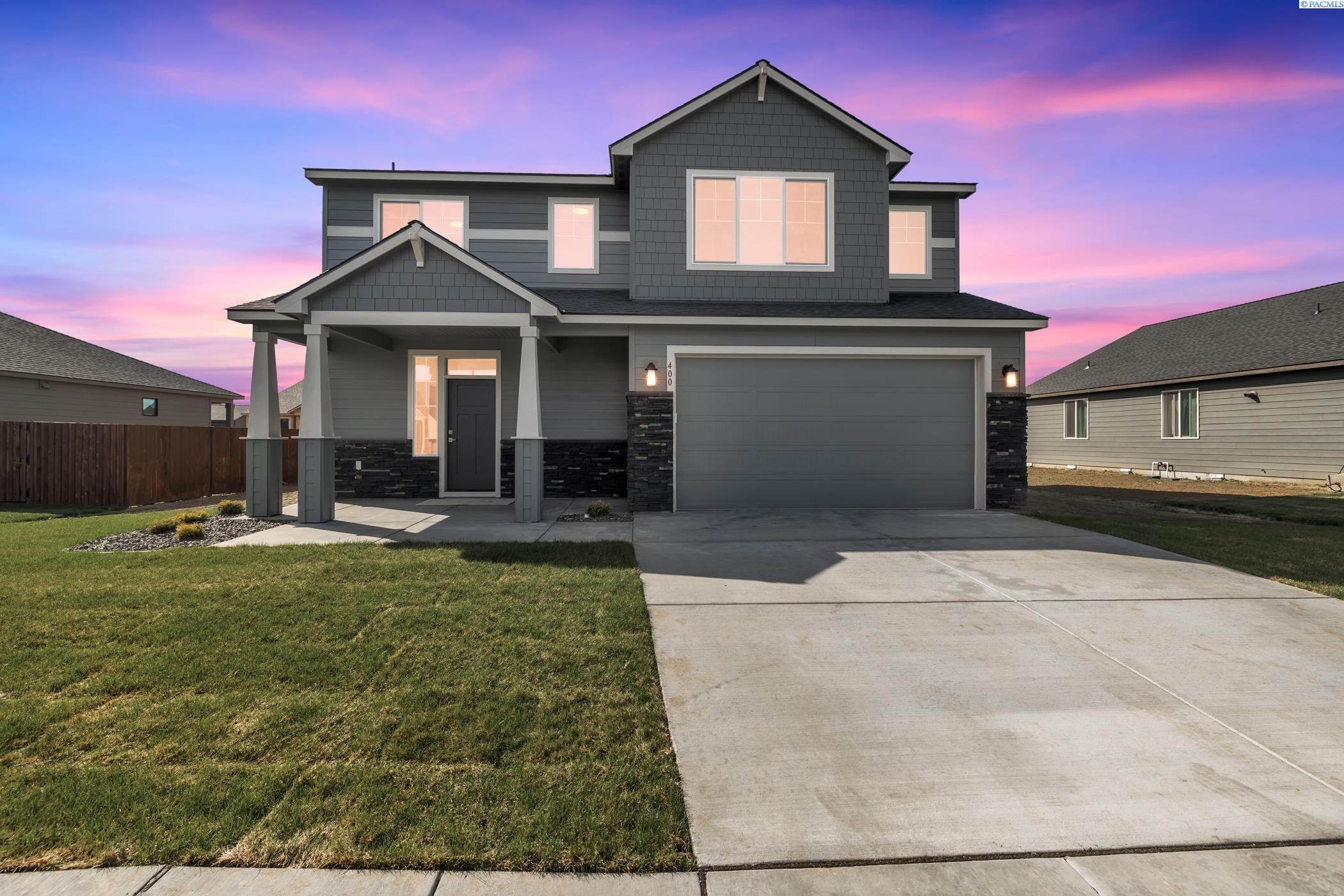Tanzanite Ave, Grandview, WA 98930
