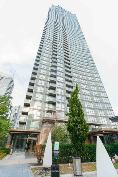 3216 - 11 Brunel Crt, Condo with 1 bedrooms, 1 bathrooms and null parking in Toronto ON | Image 1