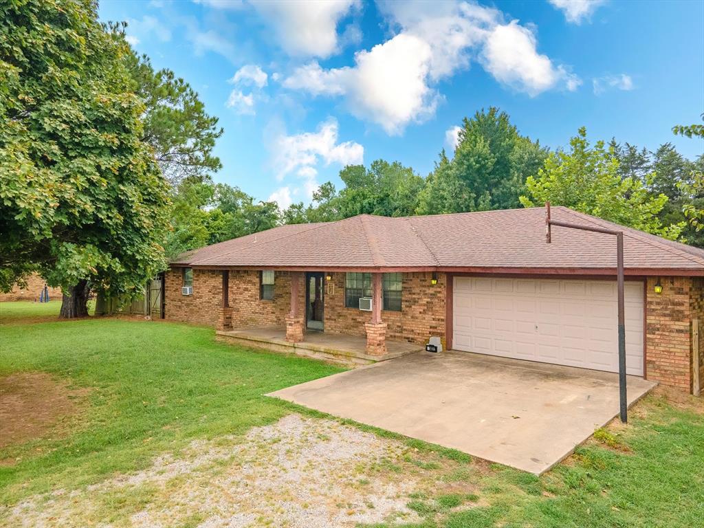 160th St, Wayne, OK 73095