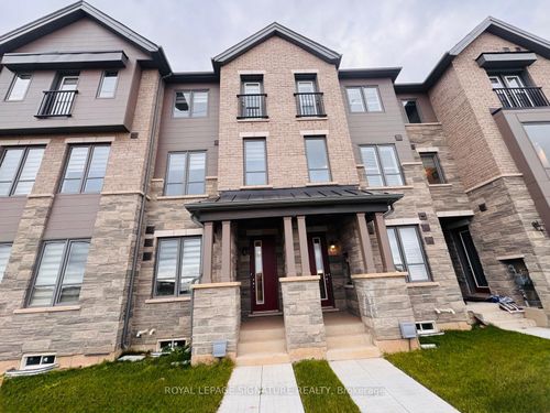 {{alt}} | Card Image