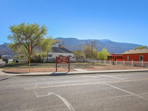 105 Main St, Palisade, CO, 81526-5046 | Card Image