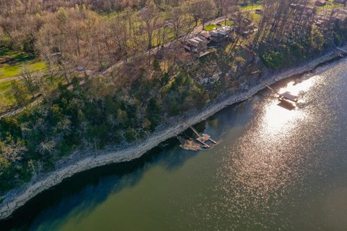 292 Lakeview Pt, Harrodsburg, KY, 40330-8888 | Card Image