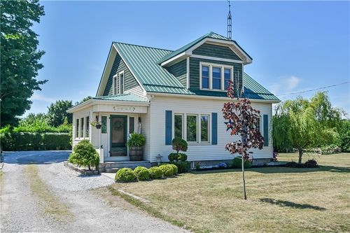 531 Old Highway 24, Waterford, ON, N0E1Y0 | Card Image