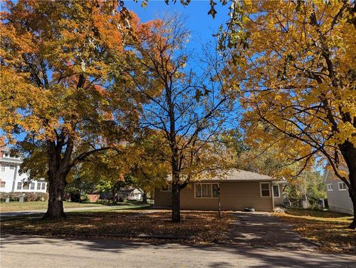 511 N 2nd St, Hiawatha, KS, 66434-1903 | Card Image