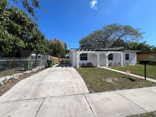 13725 Nw 4th Ct, North Miami, FL, 33168-4034 | Card Image