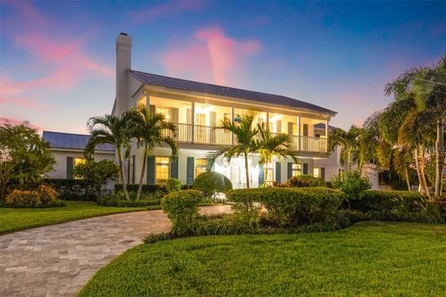511 Windward Psge, Clearwater Beach, FL, 33767-2332 | Card Image