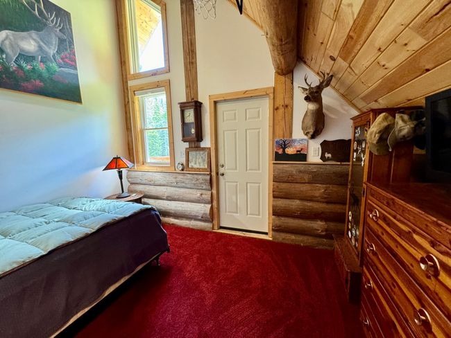 Upper Level Bedroom | Image 42