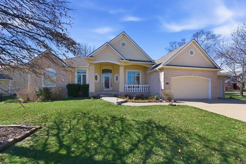 1367 N Hickory Creek Ct, Wichita, KS, 67235-7009 | Card Image