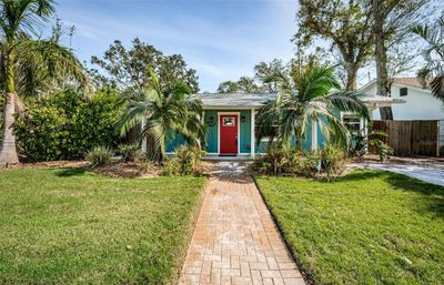 2618 Quincy Street S, House other with 3 bedrooms, 2 bathrooms and null parking in Gulfport FL | Image 1