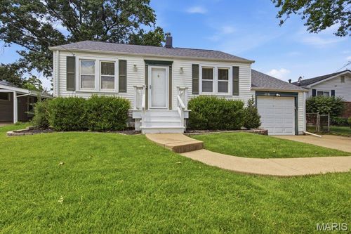 1367 Spellman Ave, Saint Louis, MO, 63126-1454 | Card Image