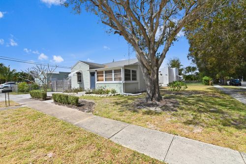 701 Palmetto Street, West Palm Beach, FL, 33405 | Card Image