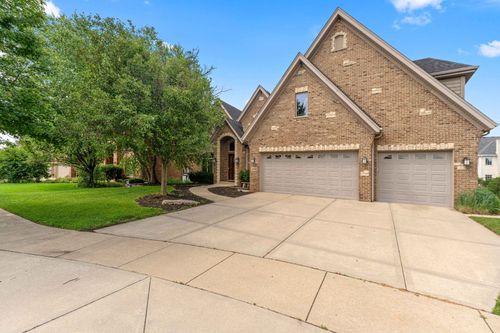 10838 Moose Ln, Orland Park, IL, 60467-5617 | Card Image