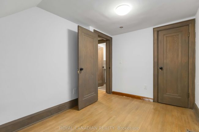 274 Ritson Rd N, House other with 5 bedrooms, 3 bathrooms and 3 parking in Oshawa ON | Image 28