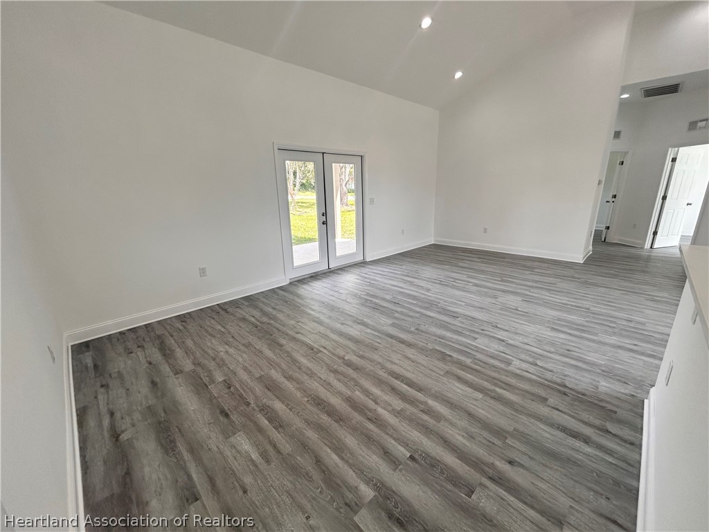 Residential in Sebring 5