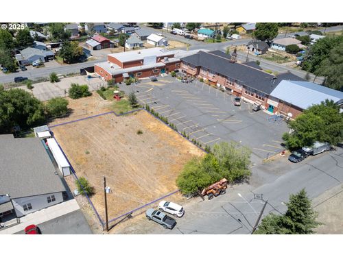 2-0 16th St, Baker City, OR, 97814 | Card Image