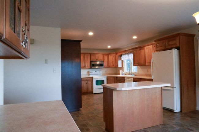 655 Mission Rd, Home with 5 bedrooms, 2 bathrooms and null parking in Cascade MT | Image 13