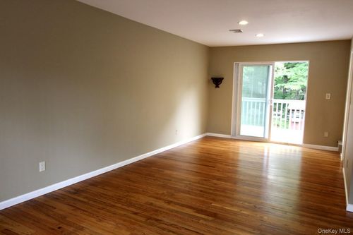 6 Highridge Rd, West Harrison, NY, 10604-2009 | Card Image