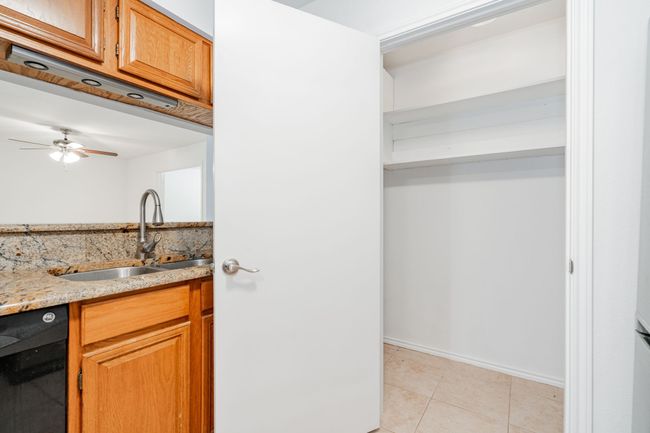 2512 Brook Hollow Ct, Home with 3 bedrooms, 2 bathrooms and null parking in Mesquite TX | Image 26