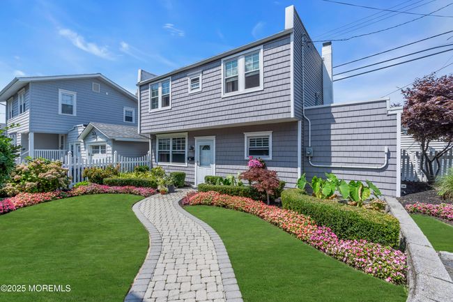 208 4 Th Ave, House other with 8 bedrooms, 6 bathrooms and null parking in Bradley Beach NJ | Image 20