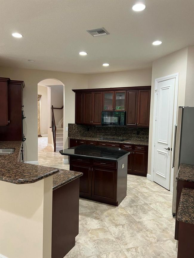 6616 Cobia Cir, House other with 4 bedrooms, 4 bathrooms and null parking in Boynton Beach FL | Image 6