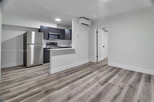 apt-11-4037 Sw 65th Ave, Miami, FL, 33155-5151 | Card Image