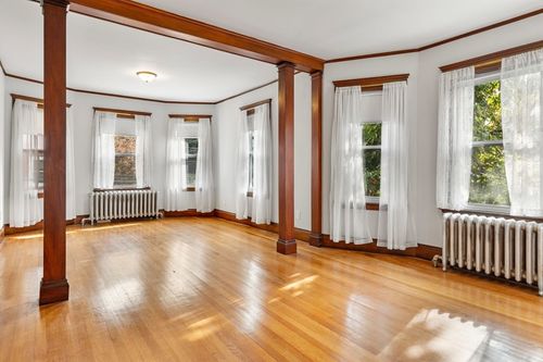 2-11 Boylston St, Boston, MA, 02130-2115 | Card Image